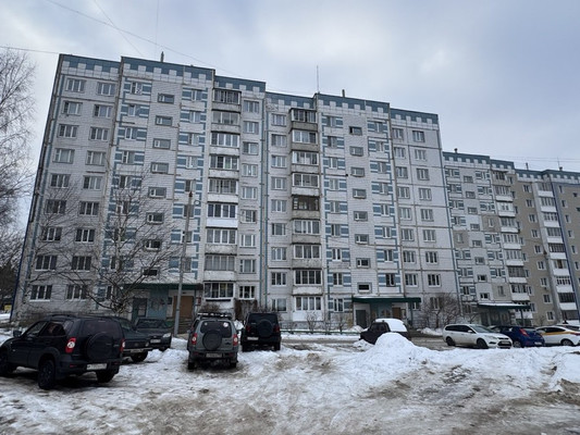 Продам трехкомнатную (3-комн.) квартиру, Центральная ул, 5А, Рыбаки д