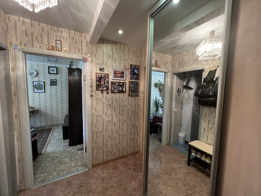 Продам двухкомнатную (2-комн.) квартиру, Горького ул, 14, Гаспра пгт