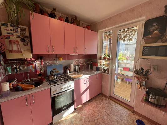 Продам двухкомнатную (2-комн.) квартиру, Горького ул, 14, Гаспра пгт