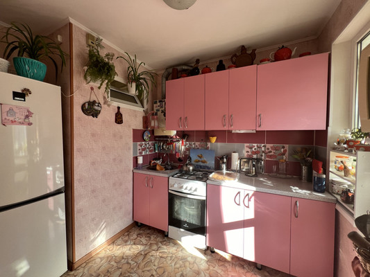 Продам двухкомнатную (2-комн.) квартиру, Горького ул, 14, Гаспра пгт