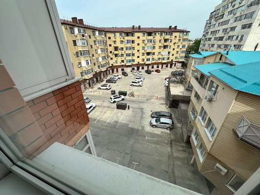 Продам двухкомнатную (2-комн.) квартиру, Толстого ул, 140а, Анапа г