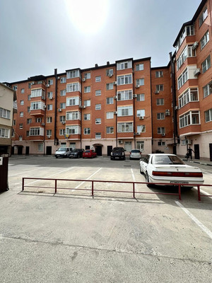 Продам двухкомнатную (2-комн.) квартиру, Толстого ул, 140а, Анапа г