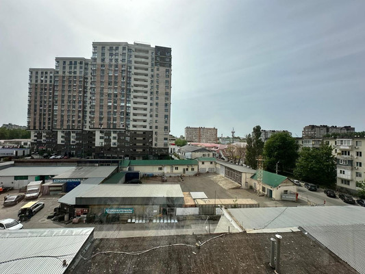Продам двухкомнатную (2-комн.) квартиру, Толстого ул, 140а, Анапа г