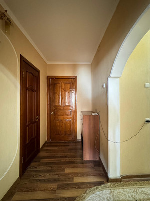 Продам трехкомнатную (3-комн.) квартиру, Эльбрусская ул, 19кБ, Нальчик г