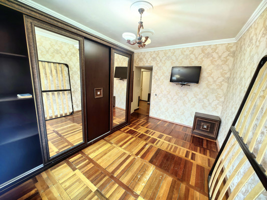 Продам двухкомнатную (2-комн.) квартиру, Тарчокова ул, 54кВ, Нальчик г