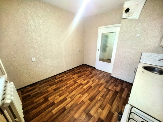 Продам двухкомнатную (2-комн.) квартиру, Тарчокова ул, 54кВ, Нальчик г