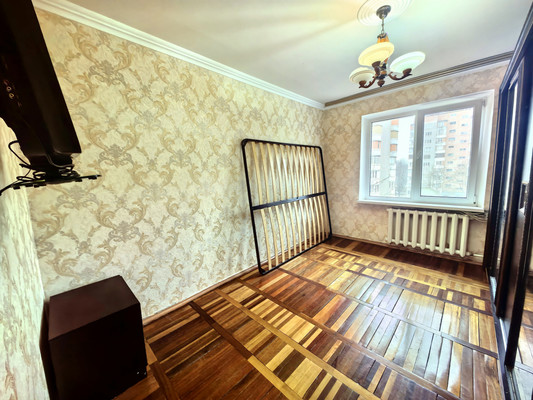 Продам двухкомнатную (2-комн.) квартиру, Тарчокова ул, 54кВ, Нальчик г