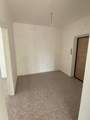 Продам трехкомнатную (3-комн.) квартиру, Лесников ул, 51, Красноярск г