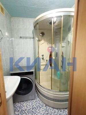 Продам двухкомнатную (2-комн.) квартиру, Марковского ул, 49, Красноярск г