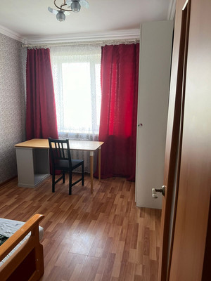 Продам трехкомнатную (3-комн.) квартиру, Еременко ул, 50к2, Ростов-на-Дону г