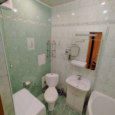 Продам однокомнатную (1-комн.) квартиру, Светлый проезд, 15, Рязань г
