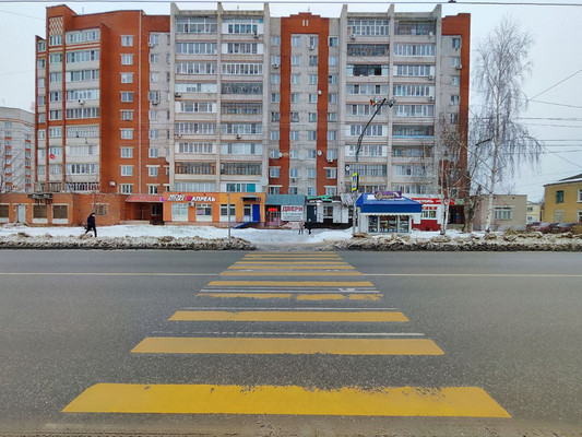 Продам трехкомнатную (3-комн.) квартиру, Мира ул, 68, Йошкар-Ола г
