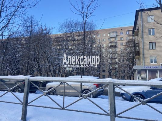 Продам двухкомнатную (2-комн.) квартиру, Ланское ш, 6, Санкт-Петербург г