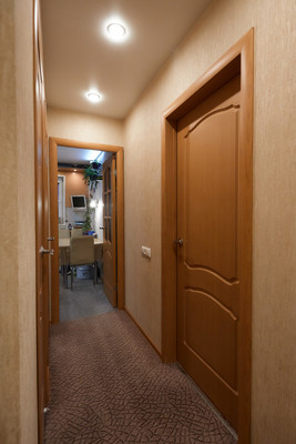 Продам трехкомнатную (3-комн.) квартиру, Героев Рыбачьего ул, 12, Мурманск г