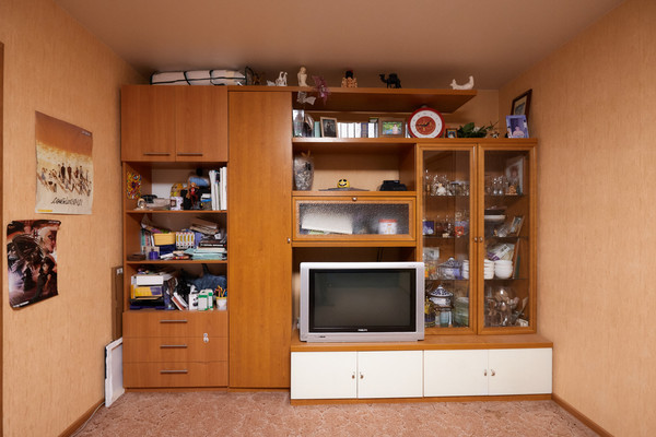 Продам трехкомнатную (3-комн.) квартиру, Героев Рыбачьего ул, 12, Мурманск г