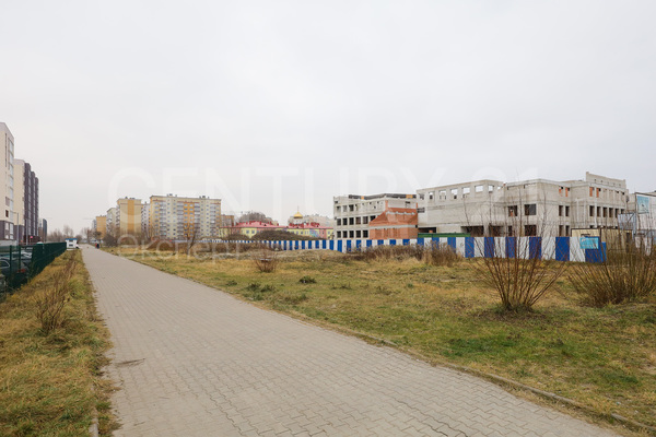 Продам однокомнатную (1-комн.) квартиру, Борисовский б-р, 11 1, Калининград г
