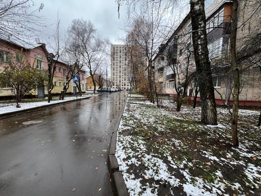 Продам двухкомнатную (2-комн.) квартиру, Мостотреста ул, , 9, Щербинка г