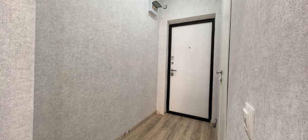 Продам однокомнатную (1-комн.) квартиру, Тепличная ул, 62/1к4, Краснодар г