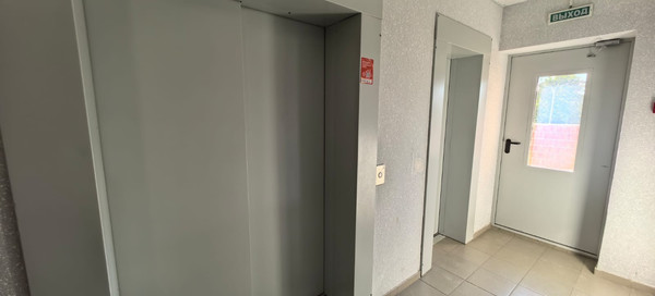 Продам однокомнатную (1-комн.) квартиру, Тепличная ул, 62/1к4, Краснодар г