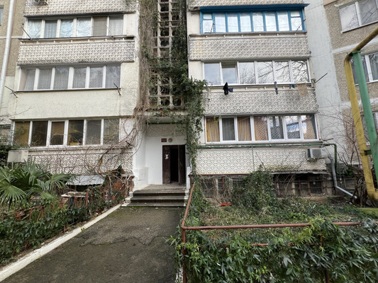 Продам двухкомнатную (2-комн.) квартиру, Горького ул, 14, Гаспра пгт