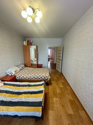 Продам трехкомнатную (3-комн.) квартиру, Киренская ул, 55к1, Иркутск г