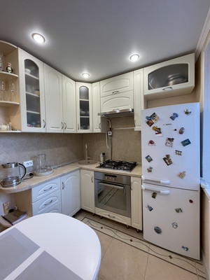 Продам трехкомнатную (3-комн.) квартиру, Свердлова ул, 23, Рошаль г