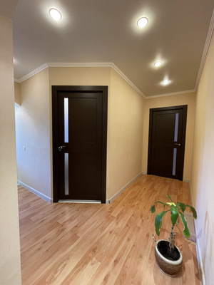 Продам трехкомнатную (3-комн.) квартиру, Свердлова ул, 23, Рошаль г