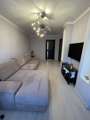 Продам трехкомнатную (3-комн.) квартиру, Свердлова ул, 23, Рошаль г