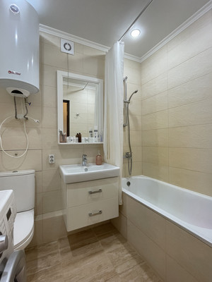 Продам трехкомнатную (3-комн.) квартиру, Свердлова ул, 23, Рошаль г