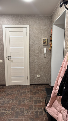 Продам однокомнатную (1-комн.) квартиру, Б.Красная ул, 44, Высокая Гора с