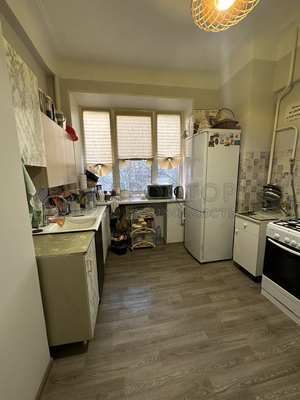Продам комнату в 3-комн. квартире, Авиамоторная ул, 14, Москва г