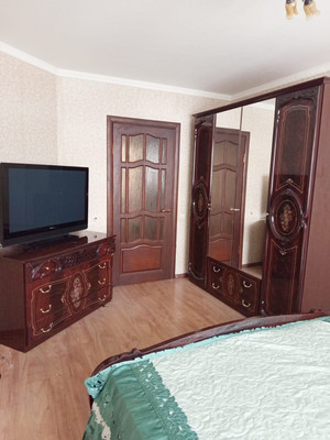 Продам двухкомнатную (2-комн.) квартиру, Новоселов ул, 51, Рязань г
