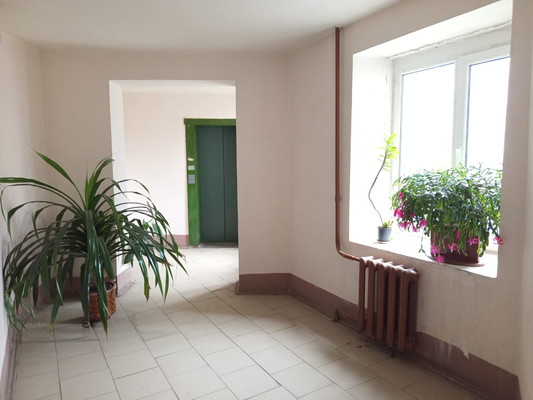 Продам двухкомнатную (2-комн.) квартиру, Новоселов ул, 51, Рязань г