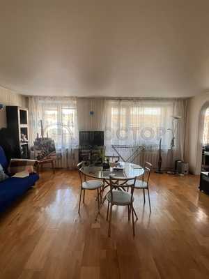 Продам трехкомнатную (3-комн.) квартиру, Гоголя ул, 30, Томилино рп