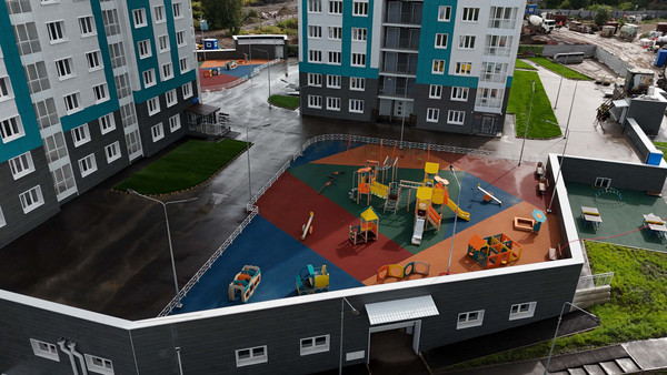 Продам трехкомнатную (3-комн.) квартиру, Лесопарковая ул, 43, Красноярск г