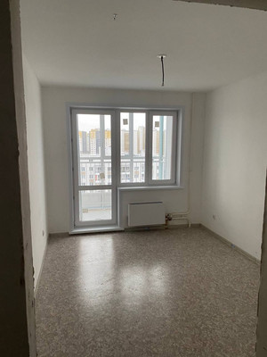 Продам трехкомнатную (3-комн.) квартиру, Лесопарковая ул, 43, Красноярск г