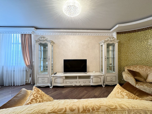 Продам двухкомнатную (2-комн.) квартиру, Максима Горького ул, 13/56, Ростов-на-Дону г
