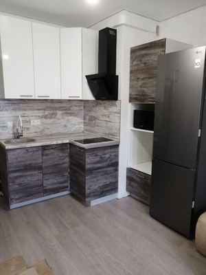 Продам трехкомнатную (3-комн.) квартиру, Ткачева ул, 25, Ростов-на-Дону г