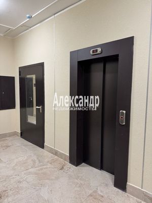 Продам однокомнатную (1-комн.) квартиру, Строителей пр-кт, 1к1, Кудрово г