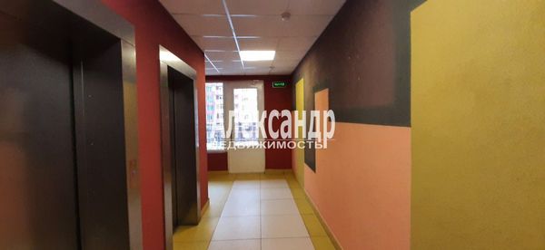 Продам однокомнатную (1-комн.) квартиру, Лётчика Лихолетова ул, 14к2, Санкт-Петербург г