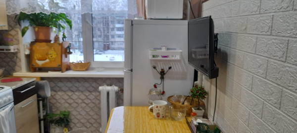 Продам однокомнатную (1-комн.) квартиру, 3, Пудомяги д