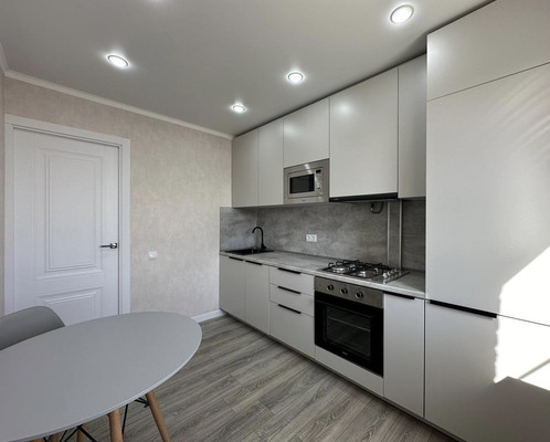 Продам двухкомнатную (2-комн.) квартиру, 2-я Краснодарская ул, 169Бс1, Ростов-на-Дону г