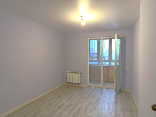 Продам трехкомнатную (3-комн.) квартиру, Маршала Борзова ул, 109, Калининград г