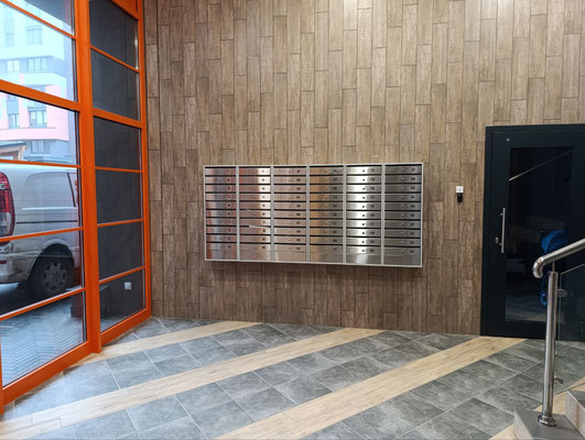 Продам трехкомнатную (3-комн.) квартиру, Маршала Борзова ул, 109, Калининград г