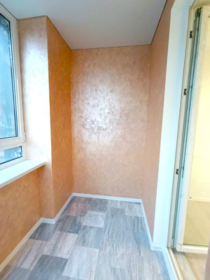 Продам трехкомнатную (3-комн.) квартиру, Маршала Борзова ул, 109, Калининград г