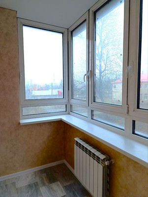 Продам трехкомнатную (3-комн.) квартиру, Маршала Борзова ул, 109, Калининград г