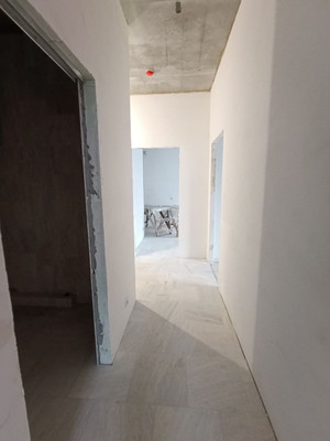 Продам трехкомнатную (3-комн.) квартиру, Маршала Борзова ул, 109, Калининград г