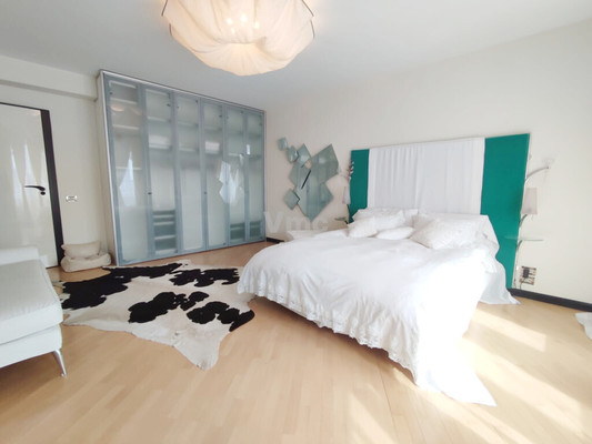 Сдам многокомнатную квартиру, Зоологическая ул, 2, Москва г