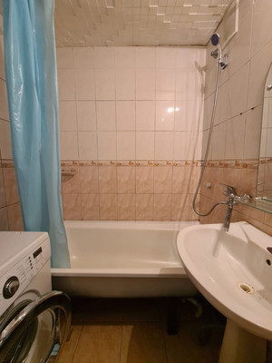 Продам однокомнатную (1-комн.) квартиру, Маршала Жукова пр-кт, 70ак1, Санкт-Петербург г