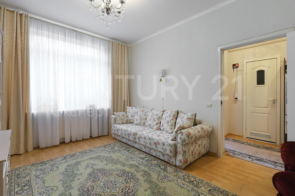 Продам двухкомнатную (2-комн.) квартиру, Красная ул, 15 , Калининград г